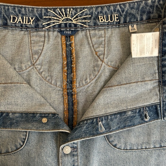Daily Blue Denim Faye Skirt in Lake wash| size: M - Picture 13 of 13
